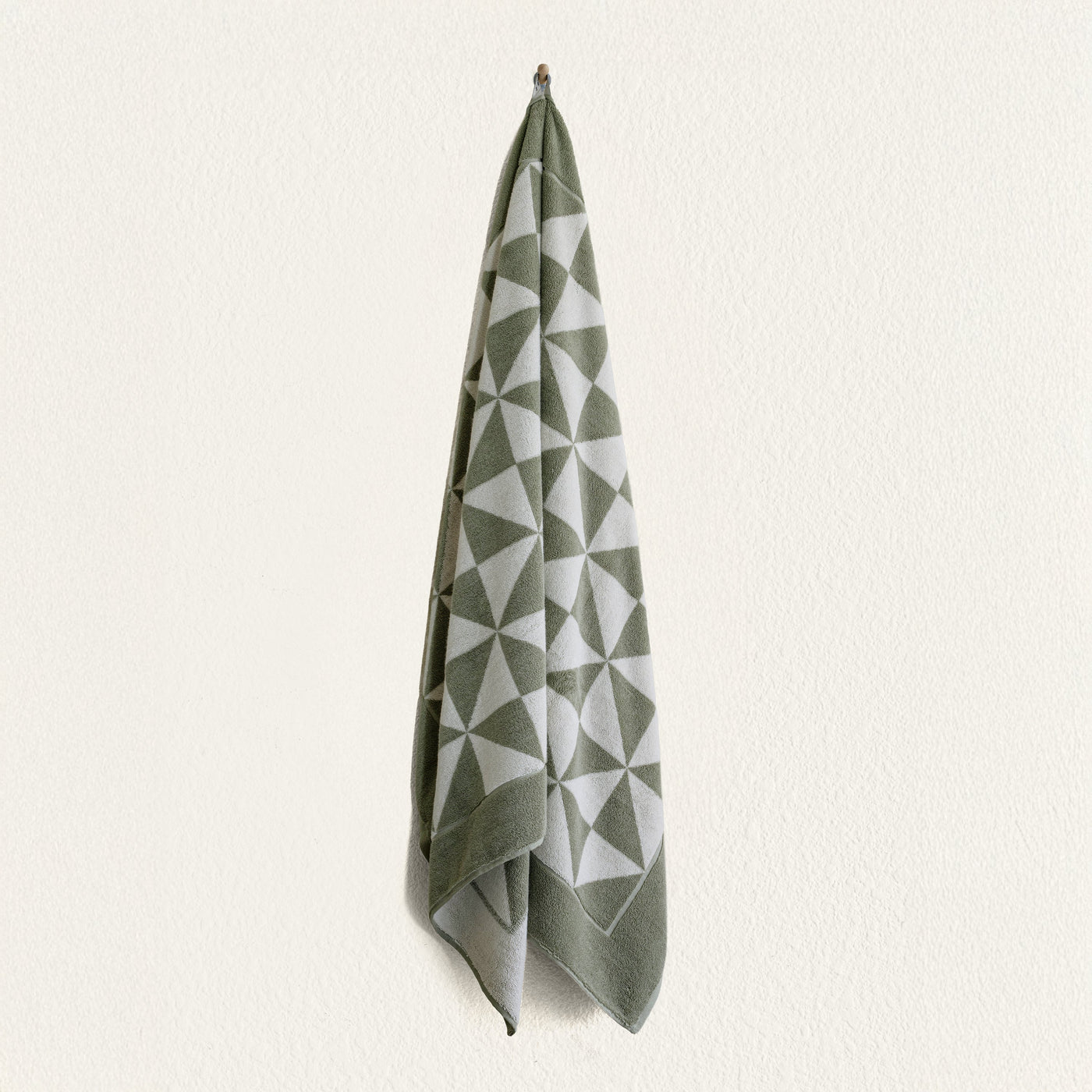 Umbra Australian Cotton Towels – Bath Collection