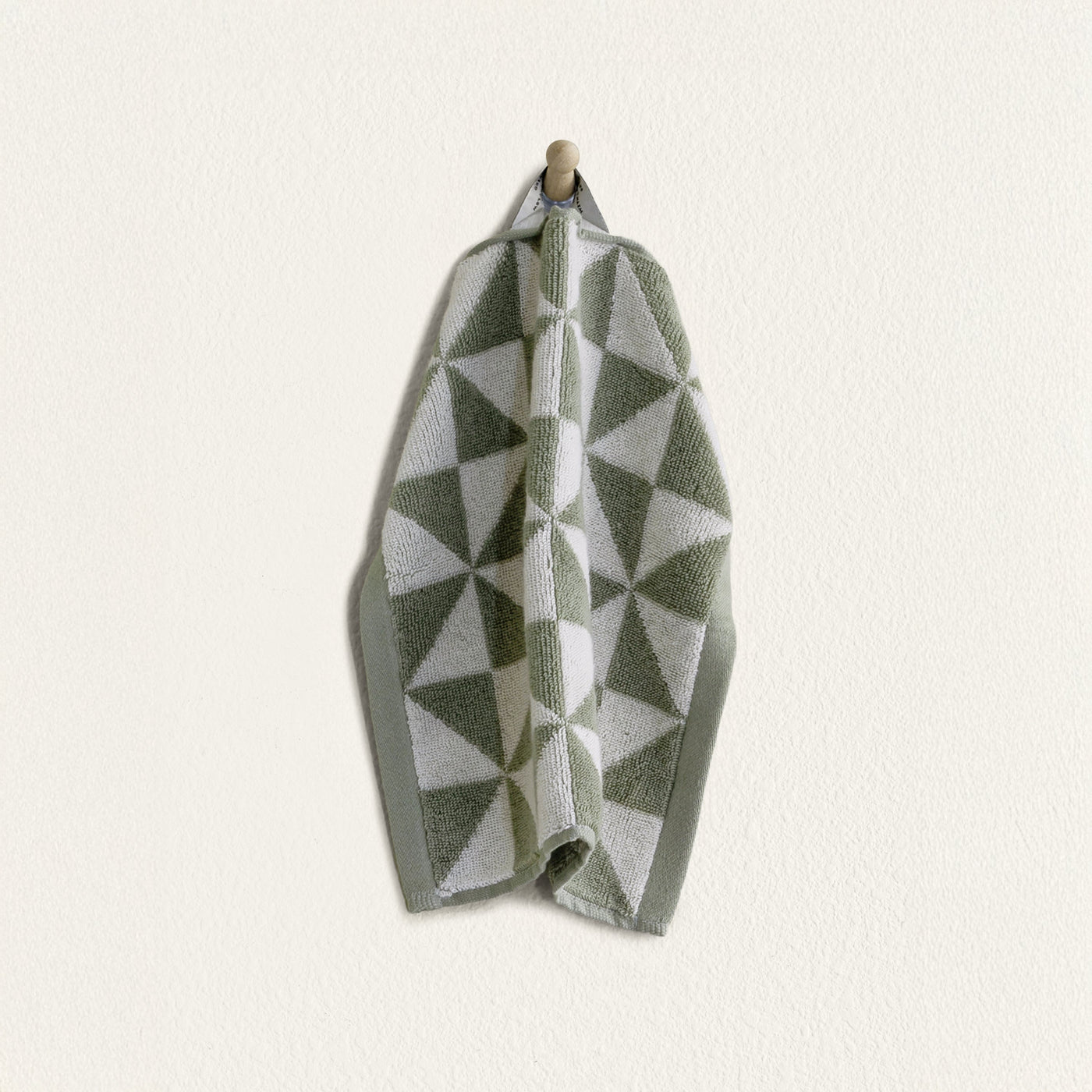 Umbra Australian Cotton Towels – Bath Collection