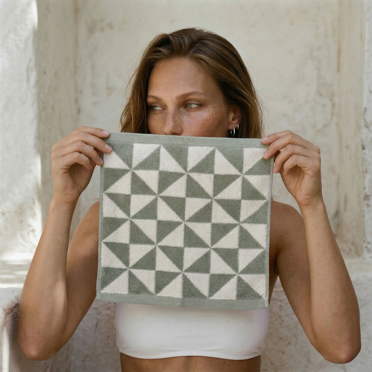 Umbra Australian Cotton Towels – Bath Collection